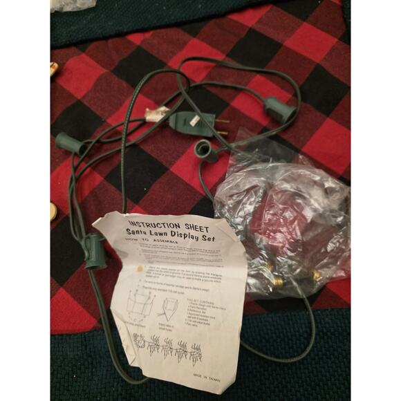 Vintage (1970's) Santa's Sleigh And Reindeer Yard Ornaments Great Shape! - Picture 11 of 11